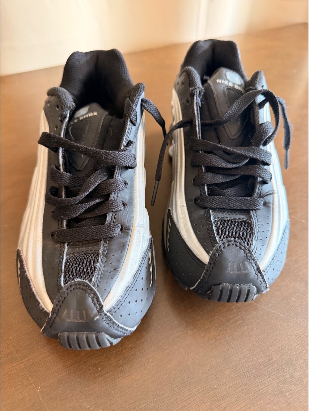 Nike Shox R4 Sneakers Black White Charcoal Grey – Kids / Youth Size 4Y